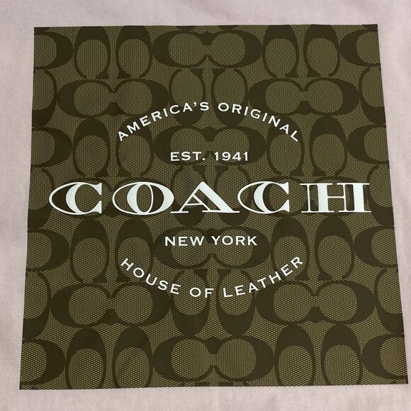 NEW COACH Women’s Signature Logo Graphic T-Shirt Size XS Light Pink - Picture 3 of 11